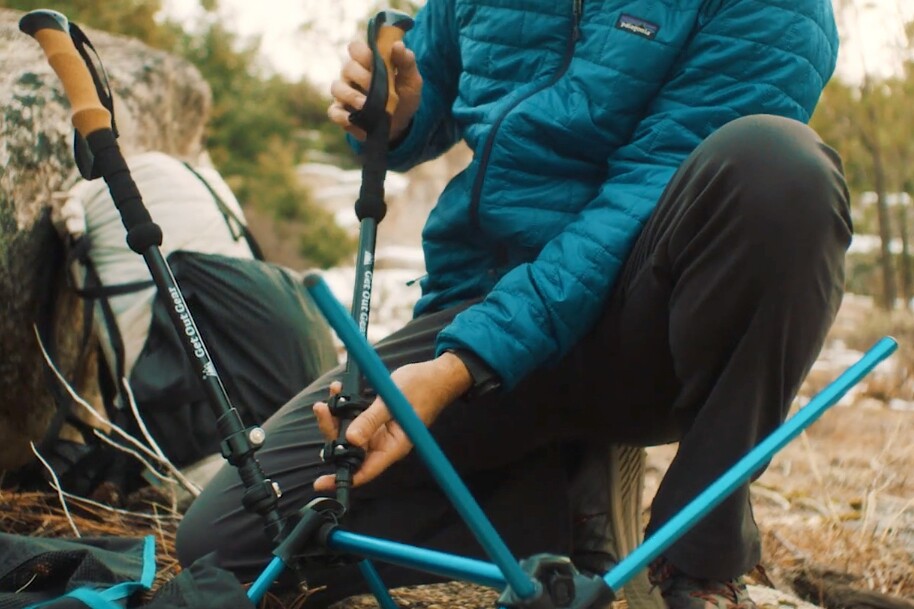 Hiking clearance pole chair